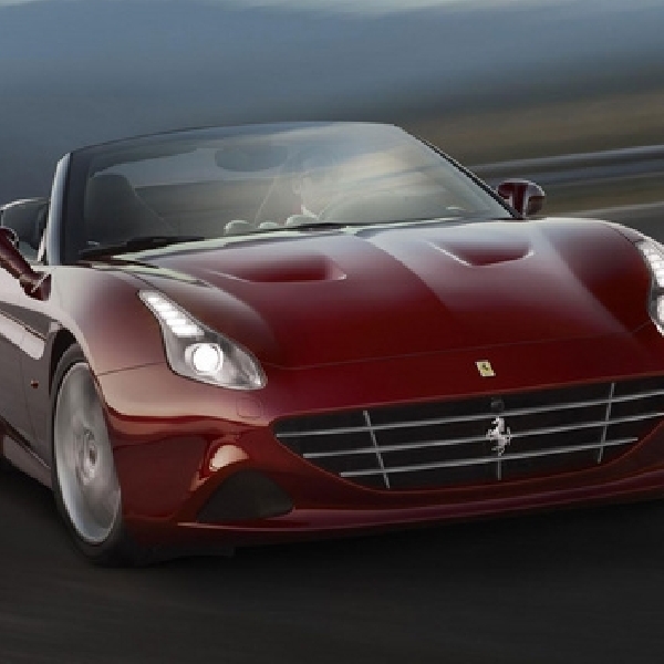 Ferrari California T dengan 'Handling Speciale' Lebih Ringan