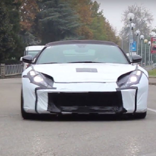 Ferrari F12M Pertahankan Mesin Naturally Aspirated