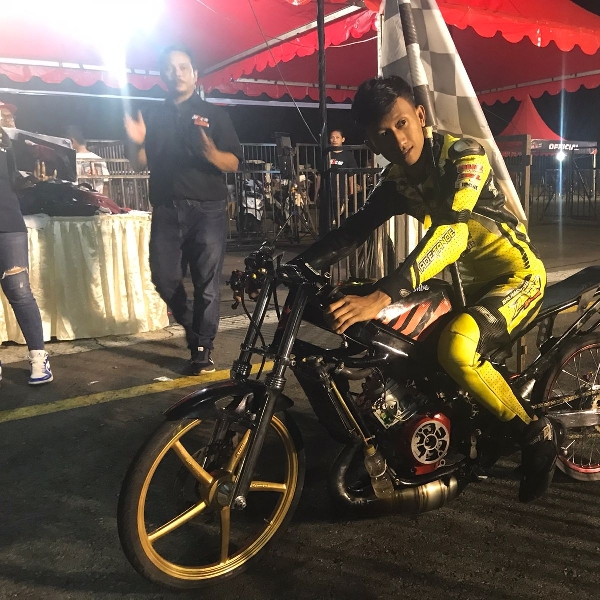 Gery Percil Juara Umum Open Black Drag Bike Night Battle 2022, Ternyata Bukan yang Tercepat