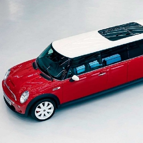 Bukan Editan! Mini Cooper S Jadi Limosin Punya 6 Roda  Ada Mini Bar Sampai Jacuzzi