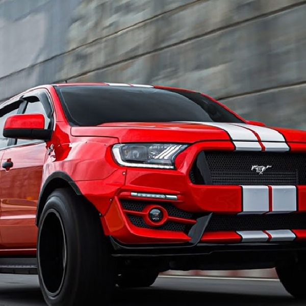 Bukan Mobil Tambang, Ford Ranger Eye Catching Dengan Widebody Kaki Kandas Cangkok Air Suspension