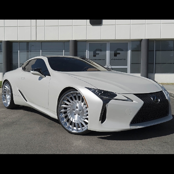 Modifikasi Lexus LC500: Sportcar Coupe yang Futuristik