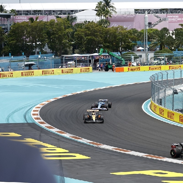 F1: Kualifikasi Yang Penuh Drama, Sergio Perez Rebut Pole Position GP Miami