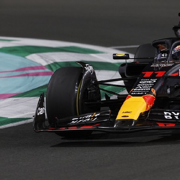 F1: Sergio Perez Rebut Pole Position Di GP Arab Saudi