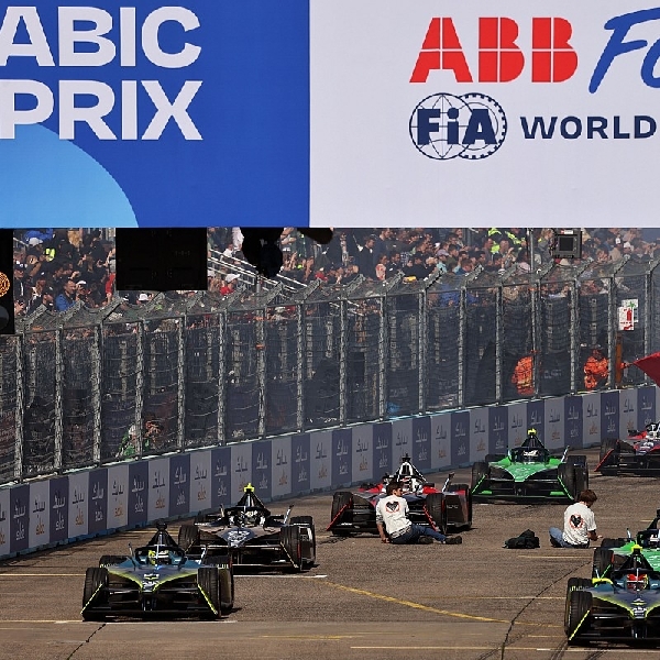 Formula E: Nick Cassidy Menangi Balapan Kedua Seri Berlin ePrix