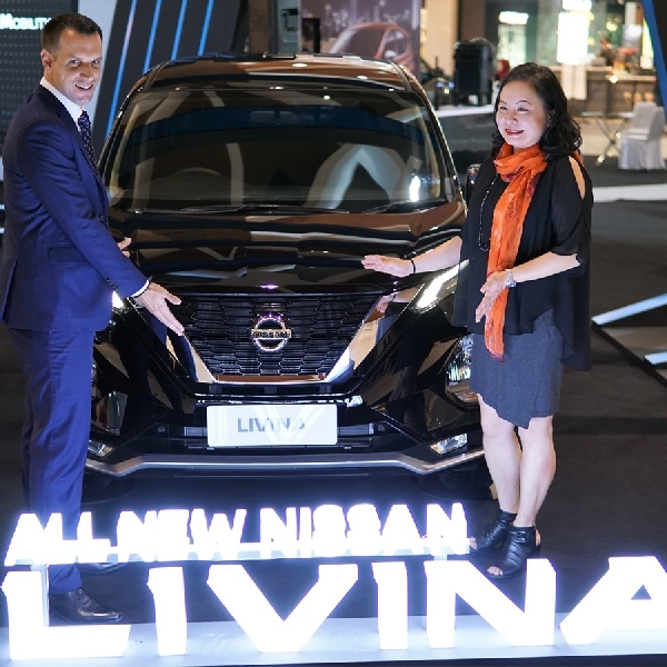 Duo Mobil Terbaru Nissan Hadir di Bali