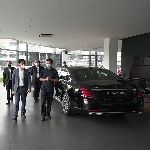 Lama Ditutup Akibat Covid-19, Seluruh Dealer Mercedes-Benz Indonesia Kembali Dibuka