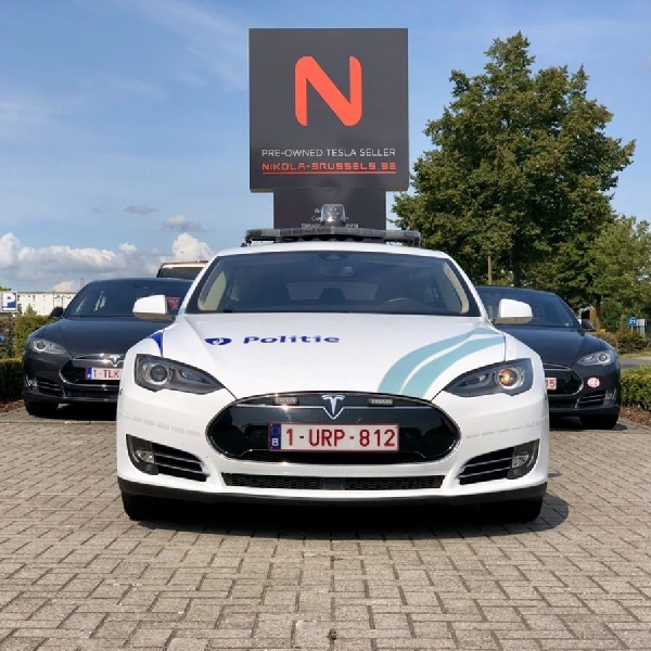 Tesla Dipakai Jadi Mobil Patroli di Belgia