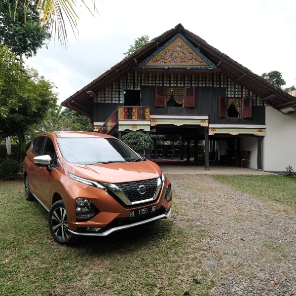 Nissan dan Datsun Raih Penghargaan Visitor Choice di IIMS 2019