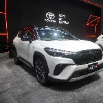 Kembali Gertak, Kehadiran Compact SUV Corolla Cross GR Sport Sudah Jejali Teknologi Hybrid