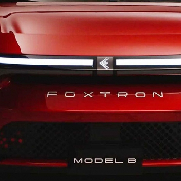 Foxconn Luncurkan Foxtron Model B Untuk Saingi Tesla Model Y