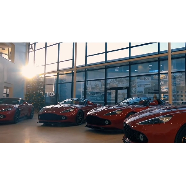 Wow, Seseorang Memborong Empat Model Aston Martin Vanquish Zagato