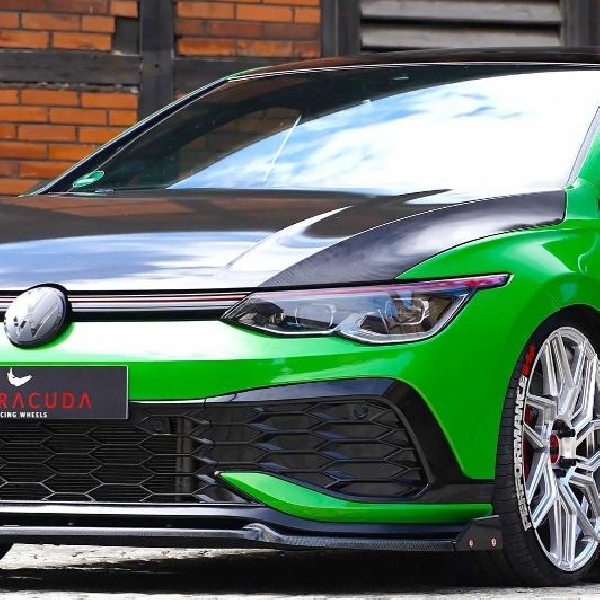 Berjubah Hijau, VW Golf GTi Agresif Cangkok Bodykit Plus Kaki-kaki Street Racing