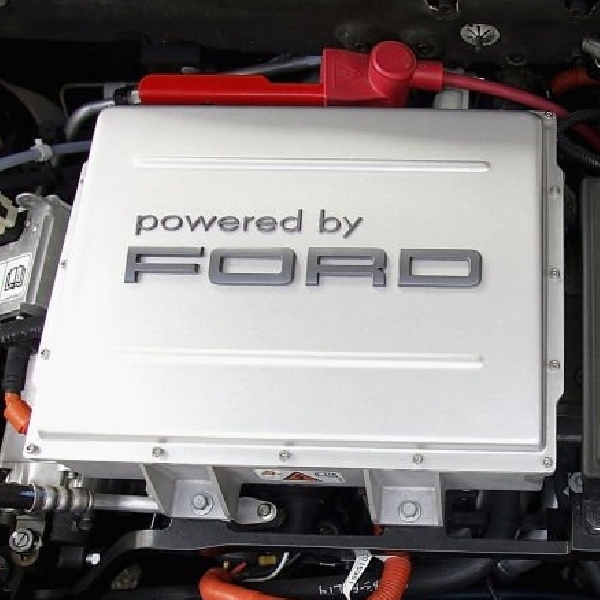 Ford Patenkan Mesin Bertenaga Hidrogen