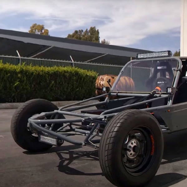 Gokart Bermesin Turbin Pesawat Boeing, Bodi Tubular Gahar Berlapis Baja 