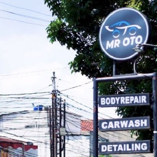 Mr. Oto, Bengkel Bodyworks Jagonya Restorasi Mobil Daily hingga JDM Rare!