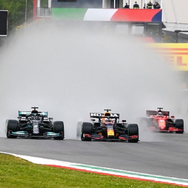 F1: Hasil Grand Prix Emilia Romagna F1 2021: Max Verstappen Jadi Yang Terbaik