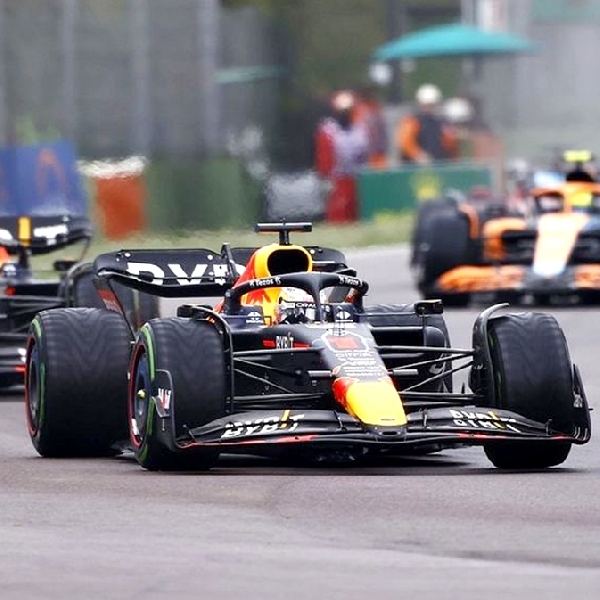 Hasil Grand Prix F1 Emilia Romagna 2022: Max Verstappen Finish Pertama, Lewis Hamilton Tercecer