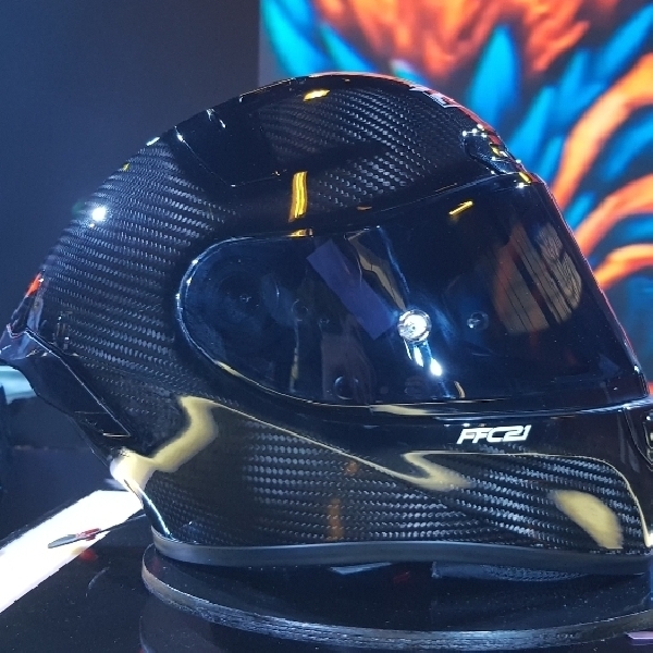 FFC21, Helm Baru RSV Level MotoGP