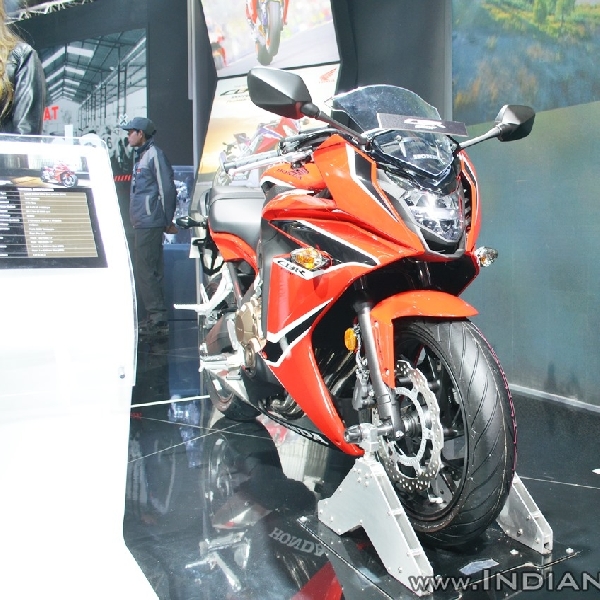 Honda CBR650F Mejeng dengan Warna Baru