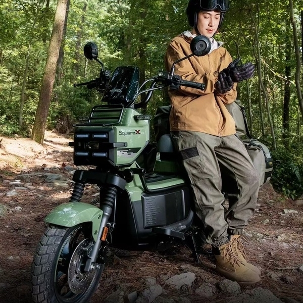 Inilah Honda Square X125, Skutik Model Mengotak Tangguh Tapi Futuristik