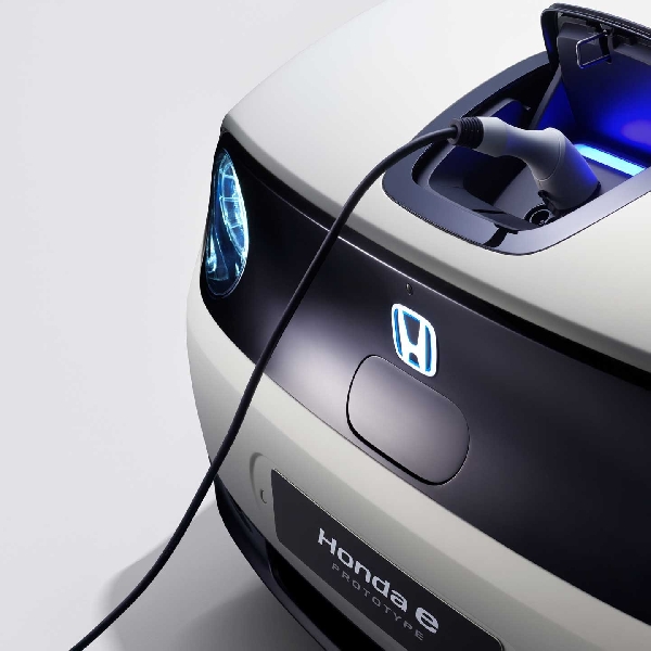 Honda Kembangkan Teknologi EV Charging Anti Korslet