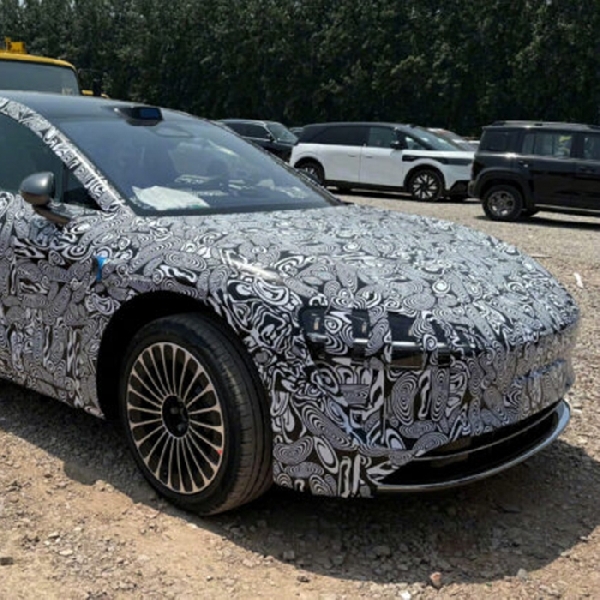 Mobil Station Wagon Pertama Huawei Terlihat di Tiongkok, Varian Sedan Stelato S9?