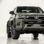 Toyota Rilis Informasi Varian Terbaru Hilux 4WD SR5 Cruiser, Wheeltrack Makin Lebar
