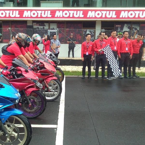 Motul Indonesia Ajak Awak Media dan Komunitas GSX R150 Jajal Sirkuit Karting