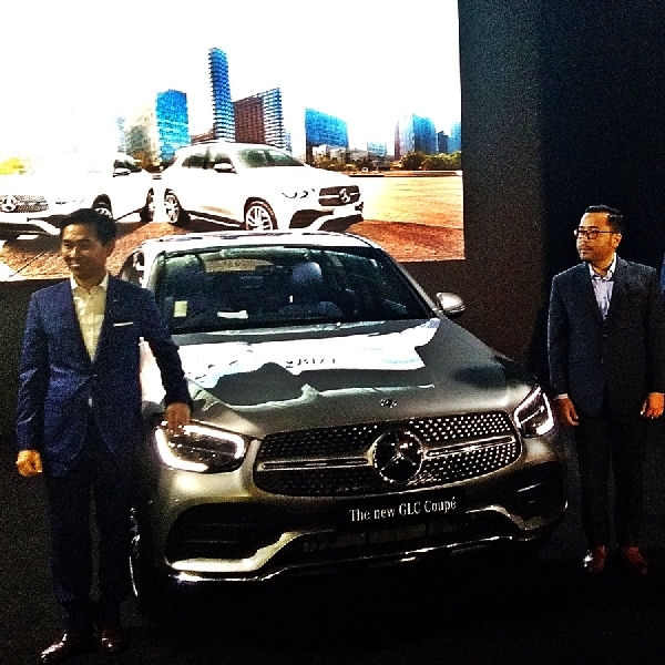 New GLC  300 Coupe, Sensasi Berakselerasi ala SUV Hadir di Senayan City