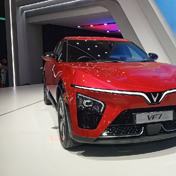 GIIAS 2025: Vinfast Hadirkan VF 7 Ke Indonesia, Seperti Apa?