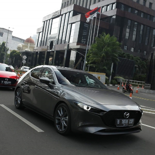 Mazda Ajak Awak Media Rasakan Sensasi Berkendara All-New Mazda3