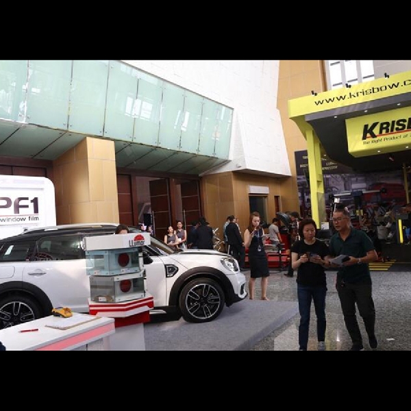 Kolaborasi Industri Pendukung Otomotif Meriahkan GIIAS Surabaya