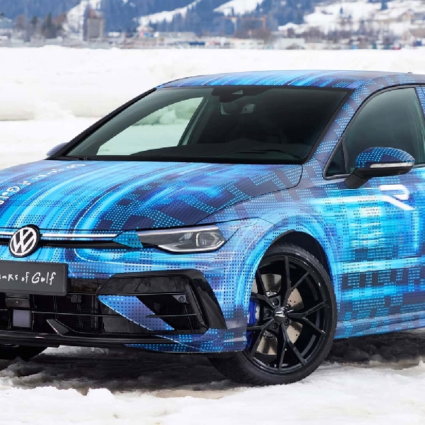 Inilah Tampilan Awal Volkswagen Golf R Baru