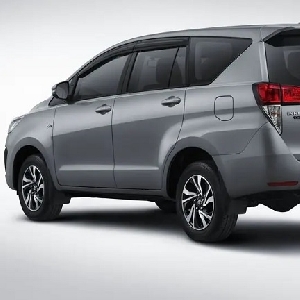 Innova 2009: Legenda Jalanan yang Masih Handal, Kini Dijual!