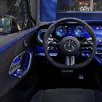 Interior Terekspos, Mercedes C-Class Baru Punya Layar Super Besar