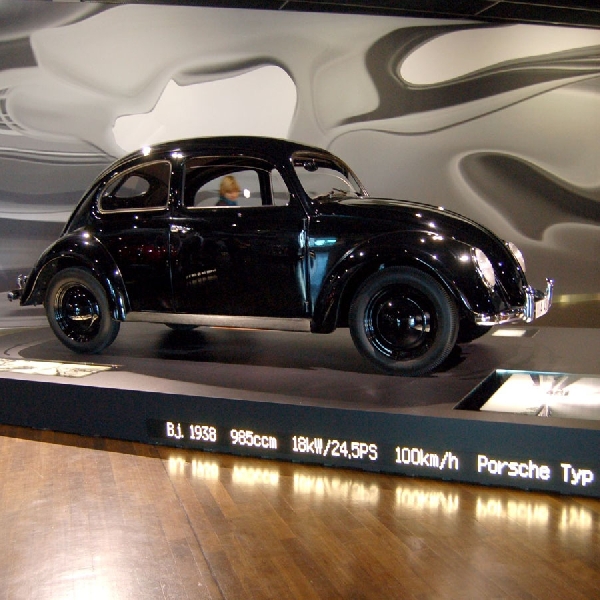 Intip Koleksi Rahasia Porsche yang Bersembunyi di Stuttgart