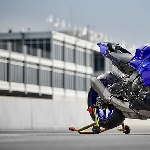 Yamaha R1 Hanya Akan Tersedia Dalam Versi &ldquo;Track Only&rdquo; Mulai 2025