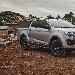 Isuzu D-Max Hadir Dalam Versi Double Cabin Dua Seater Dan Bak Tertutup Ini