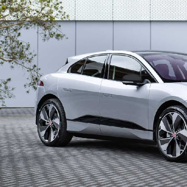 Masalah Baterai, 6.367 Unit Jaguar I-Pace Terkena Recall