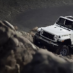 Jeep Wrangler dan Gladiator Mendapat Edisi Spesial Bertema Ulang Tahun ke 85