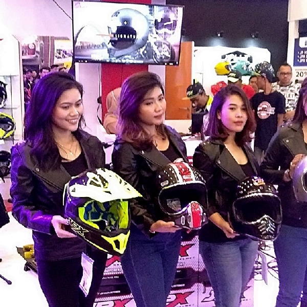 JPX Fox 2 Carbon Full Face Helm Kompetisi Meluncur di GIIAS 2019