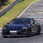 Kalahkan Waktu Tesla Model S, Porsche Taycan Menjadi Mobil Listrik Tercepat di Nurburgring