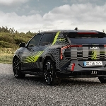 Kia Ungkap EV4 GT 2026 dalam Balutan Kamuflase Spesial