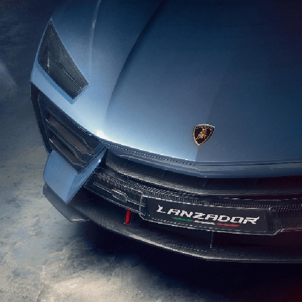 Lamborghini Segera Umumkan Powertrain Lanzador, EV atau Hybrid