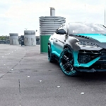 Lamborghini Urus SE Ini Diberi Sentuhan Agresif Dengan Bodykit Karbon, Seperti Apa?