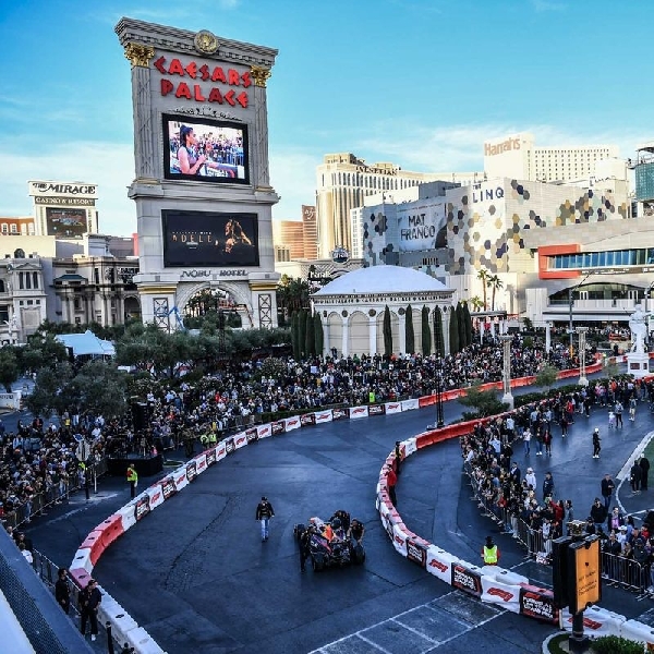 F1 : Resmi, Las Vegas Akan Gelar Balap Malam F1 Hingga 2032