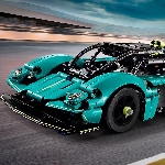 Aston Martin Valkyrie Kini Hadir Dalam Bentuk LEGO Bricks