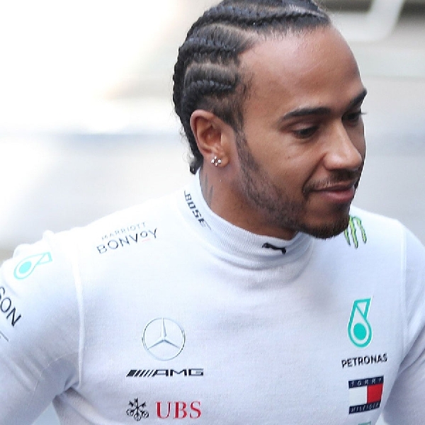 F1: Lewis Hamilton Berharap Red Bull Tidak Melepas Alex Albon