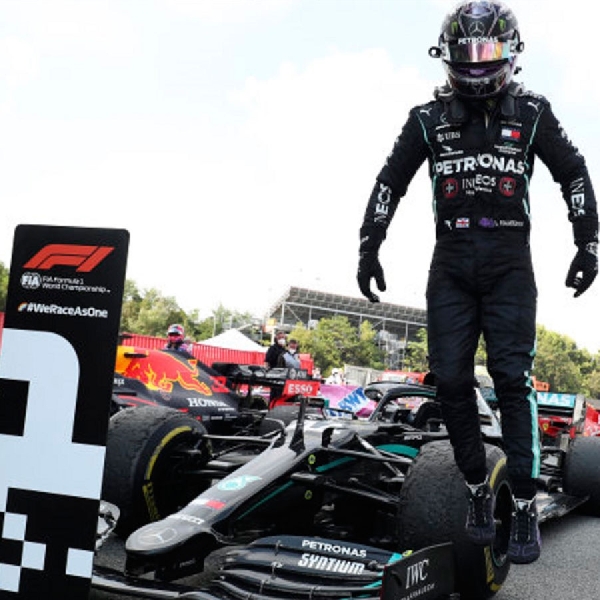 F1: Cetak Rekor Baru, Lewis Hamilton: “Saya Belum Selesai”